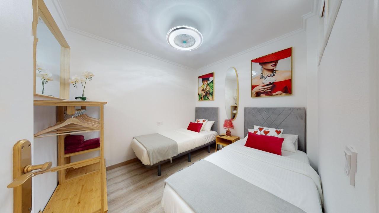 Apartamento Pedro Lorca Torrevieja Exterior foto